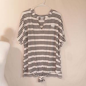 black & white STRIPE TIE-FRONT TOP